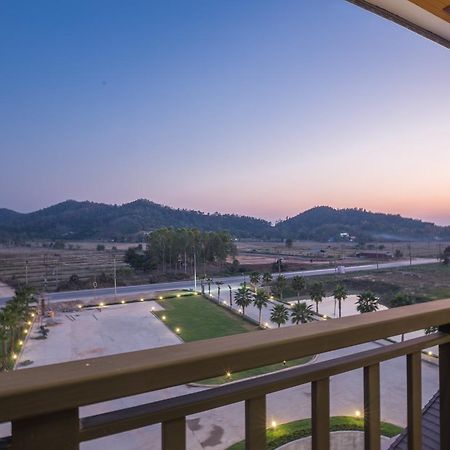Sann View Hotel Thoeng Dış mekan fotoğraf